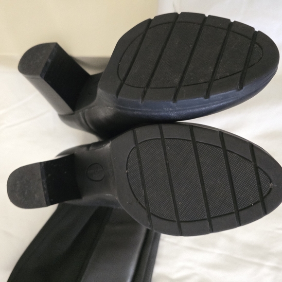 Boots, Anne Klein Women’s Black Heeled Boots - Picture 5 of 8